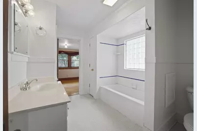 710 Harrison Avenue, Beloit, WI 53511 - Photo 21