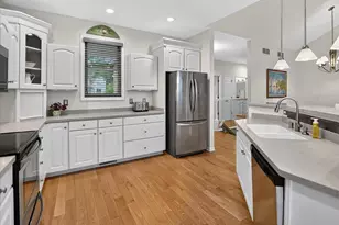 605 Samuel Dr, Madison, WI 53717 - Photo 5