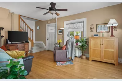 182 Dixon Street, Madison, WI 53704 - Photo 3