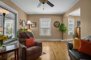 182 Dixon St, Madison, WI 53704 - Photo 5