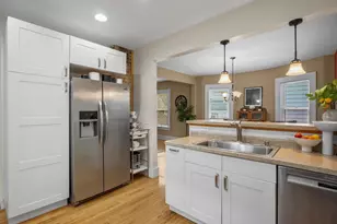 182 Dixon St, Madison, WI 53704 - Photo 11
