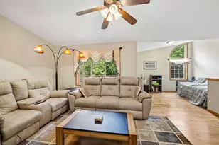 347 Starkweather Dr, Beaver Dam, WI 53916 - Photo 7