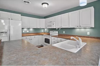 955 Liberty Boulevard #306, Sun Prairie, WI 53590 - Photo 15