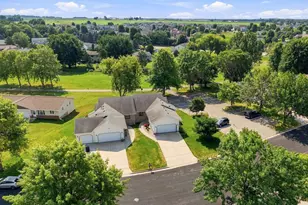 631 Constitution Ln, DeForest, WI 53532 - Photo 51