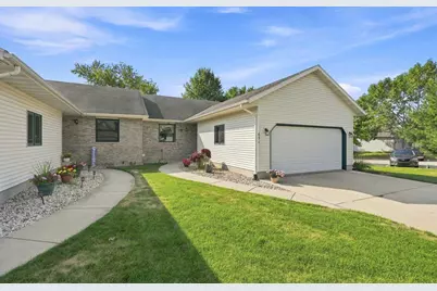 631 Constitution Lane, DeForest, WI 53532 - Photo 3