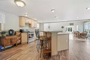 5218 Riverview Cir Dr, Thompson, IL 62185 - Photo 9