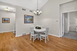 605 Samuel Dr, Madison, WI 53717 - Photo 11