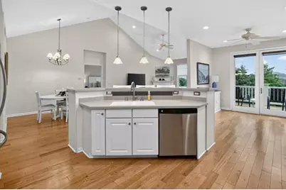 605 Samuel Drive, Madison, WI 53717 - Photo 7