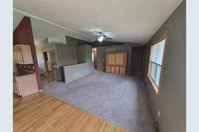 4022 Kingsford Drive, Janesville, WI 53546 - Photo 9