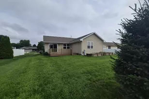 4022 Kingsford Dr, Janesville, WI 53546 - Photo 43