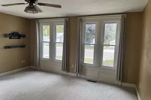 95 N High St, Markesan, WI 53946 - Photo 23