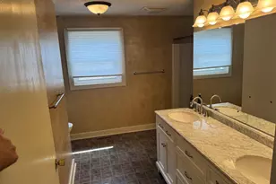 95 N High St, Markesan, WI 53946 - Photo 15