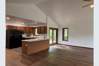 N9165 Currie Road, Portage, WI 53901 - Photo 9