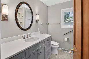 6318 Keelson Dr, Madison, WI 53705 - Photo 51