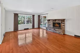 6318 Keelson Dr, Madison, WI 53705 - Photo 29
