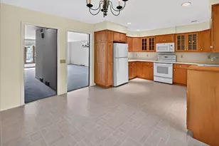 6318 Keelson Dr, Madison, WI 53705 - Photo 23
