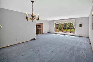 6318 Keelson Dr, Madison, WI 53705 - Photo 9