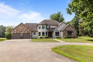 N6547 Buelow Rd, New London, WI 54961 - Photo 5