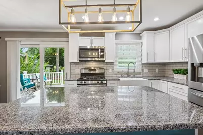 5594 Lavin Way, Waunakee, WI 53597 - Photo 9