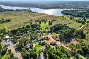 806 Saddle Ridge, Portage, WI 53901 - Photo 33