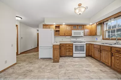 1304 Nantucket Drive #A, Janesville, WI 53546 - Photo 9