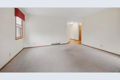 1304 Nantucket Drive #A, Janesville, WI 53546 - Photo 5