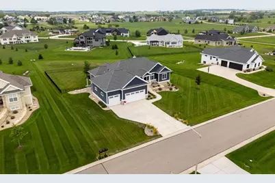 6653 Morning Dew Lane, Sun Prairie, WI 53590 - Photo 85