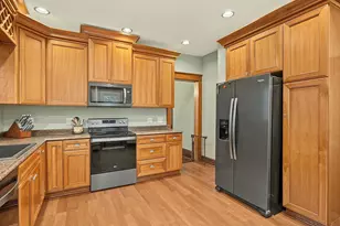 807 E 3rd Ave, Brodhead, WI 53520 - Photo 29