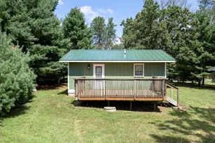 1819 Castlewood Rd, Friendship, WI 53934 - Photo 23