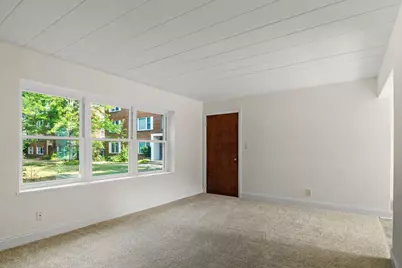 35 Sherman Terrace #2, Madison, WI 53704 - Photo 5