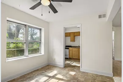 35 Sherman Terrace #2, Madison, WI 53704 - Photo 9