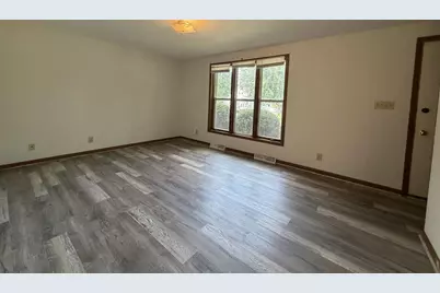 402 South Street, Baraboo, WI 53913 - Photo 5