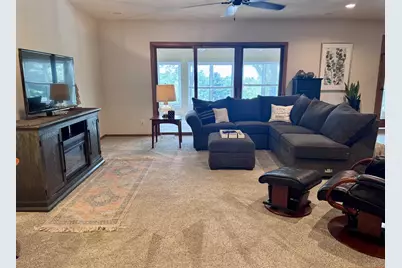 4520 Hearthridge Drive, Janesville, WI 53546 - Photo 7