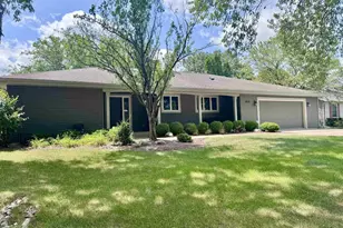 4520 Hearthridge Dr, Janesville, WI 53546 - Photo 1