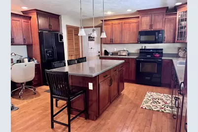 4520 Hearthridge Drive, Janesville, WI 53546 - Photo 13