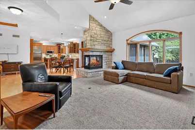 841 Wickersham Court, Sun Prairie, WI 53590 - Photo 17