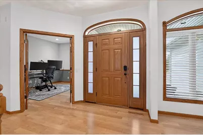 841 Wickersham Court, Sun Prairie, WI 53590 - Photo 3