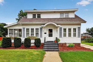315 N Chatham St, Janesville, WI 53548 - Photo 1