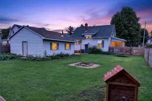 315 N Chatham St, Janesville, WI 53548 - Photo 7