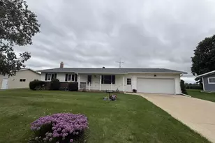 307 Benson St, Cobb, WI 53526 - Photo 43