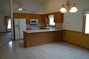 2122 Purple Aster Ln, Janesville, WI 53546 - Photo 17