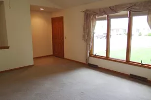 2122 Purple Aster Ln, Janesville, WI 53546 - Photo 27