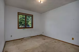 2517 Crest Line Dr, Madison, WI 53704 - Photo 19