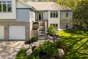 659 Acadia Way, Verona, WI 53593 - Photo 3
