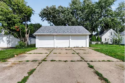 1524 Greenview Avenue, Janesville, WI 53548 - Photo 25