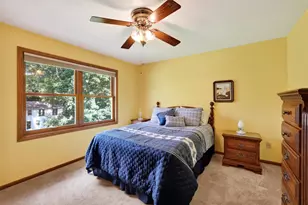 3012 Arapaho Dr, Fitchburg, WI 53719 - Photo 9