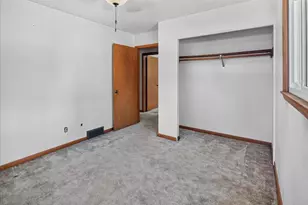 4351 Windsor Rd, Windsor, WI 53598 - Photo 9