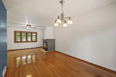 9 Esther Court, Madison, WI 53714 - Photo 5