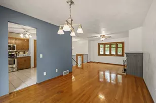 9 Esther Ct, Madison, WI 53714 - Photo 11