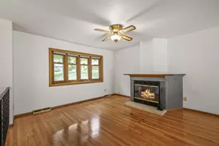 9 Esther Ct, Madison, WI 53714 - Photo 7